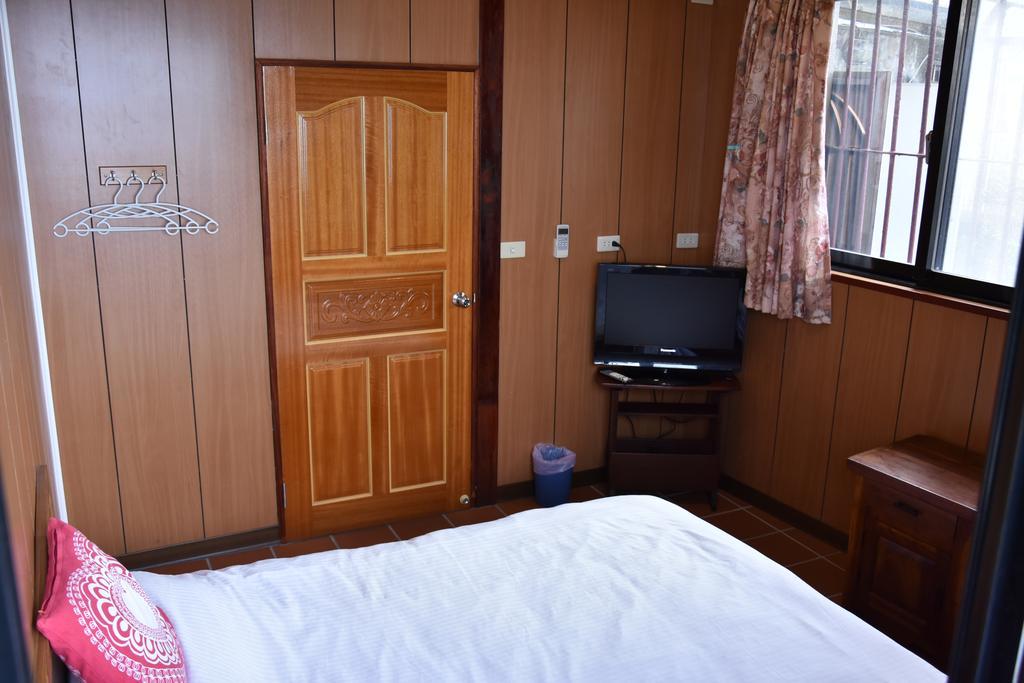 Shi-Jia B&B Jiufen Exteriör bild